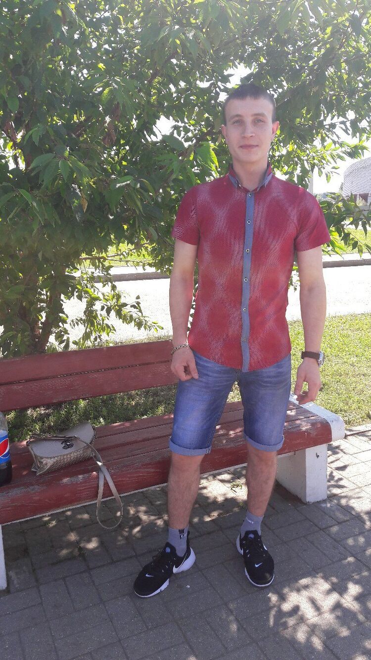  46856818  , 29 ,    