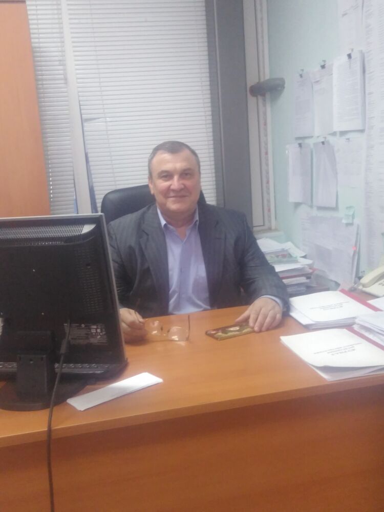  43886788  Sergey, 66 ,    