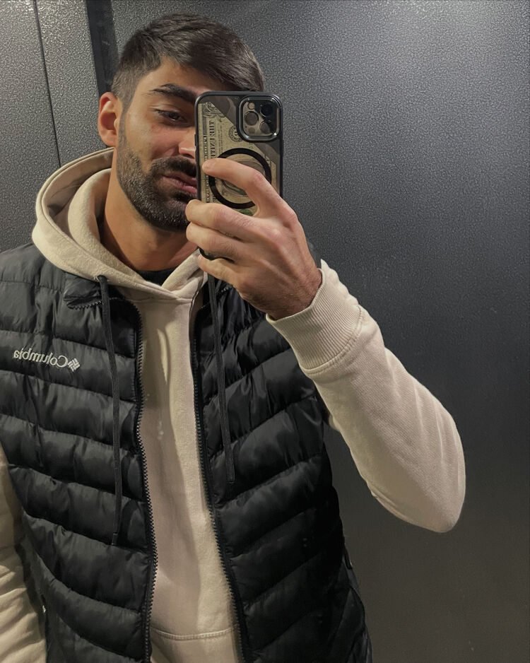  48434528  , 27 ,    