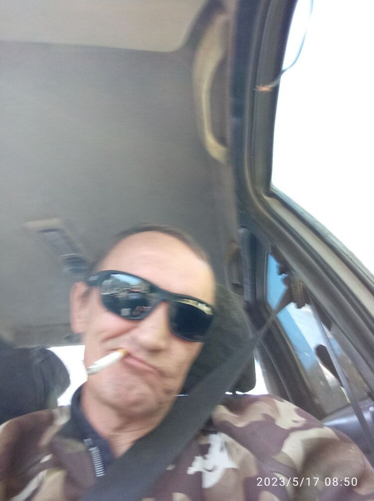  35565988  , 52 ,    