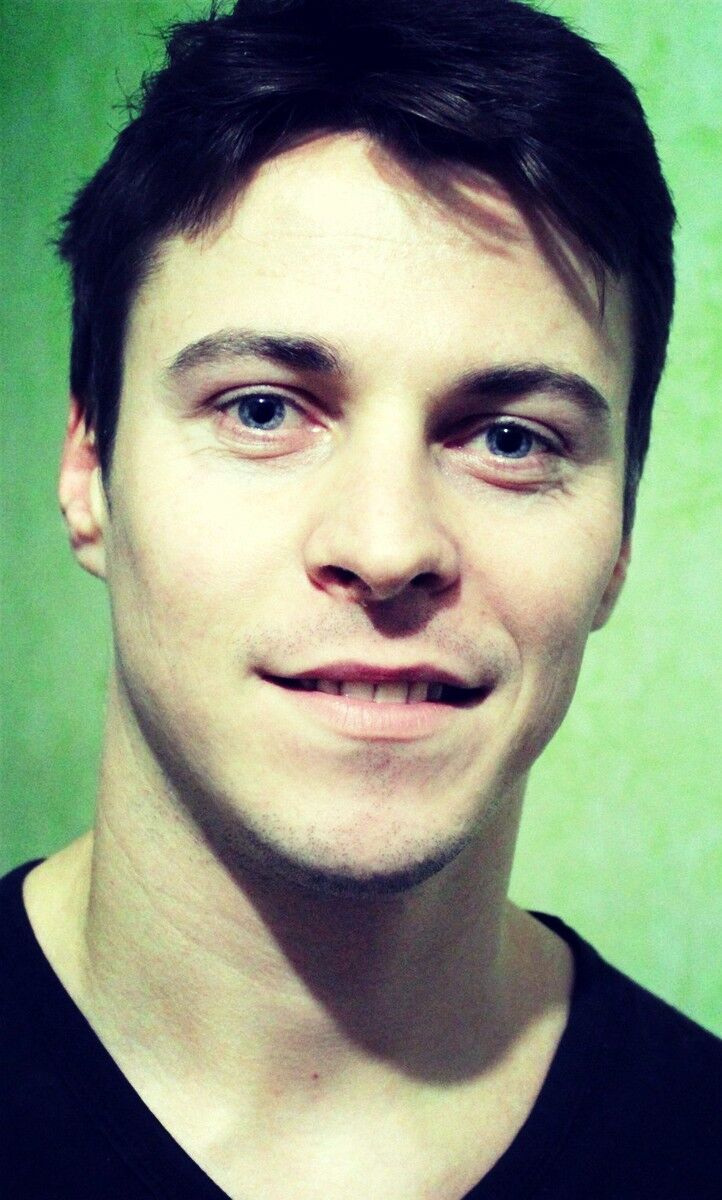  11013328  Andrey, 35 ,    
