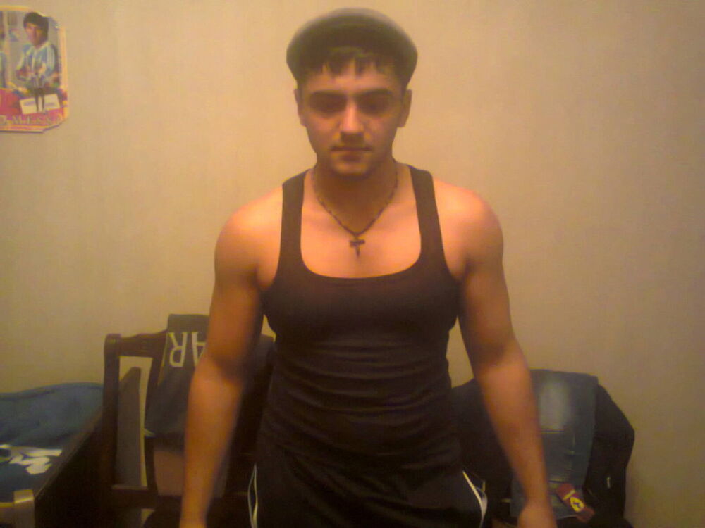  5479718  Arman, 30 ,    