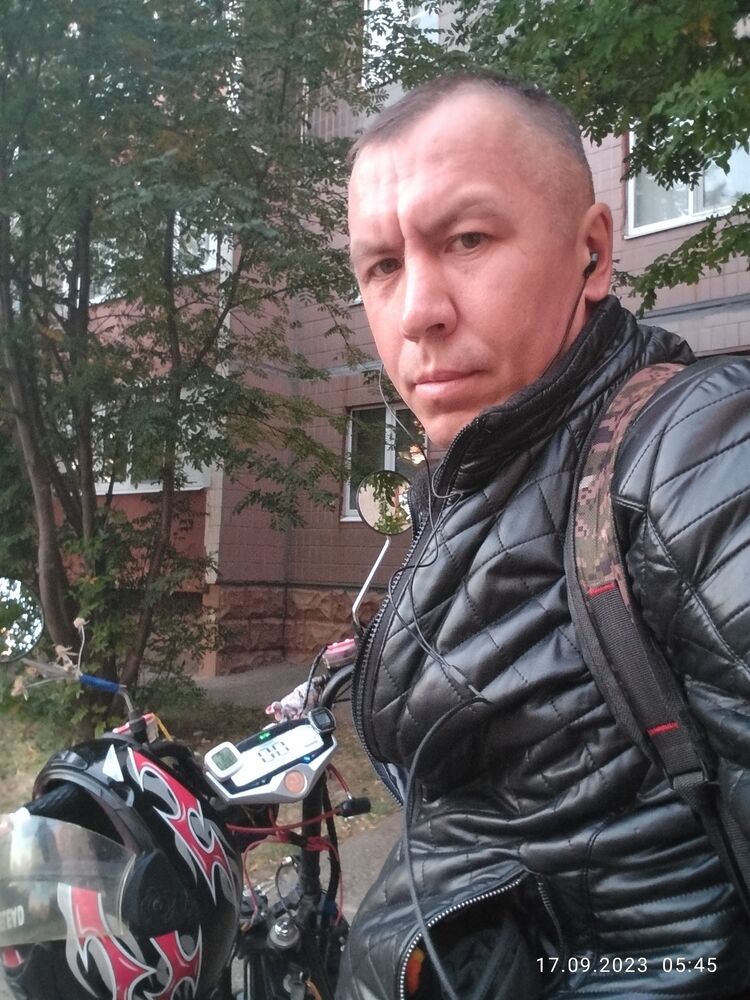  46843168  , 46 ,    