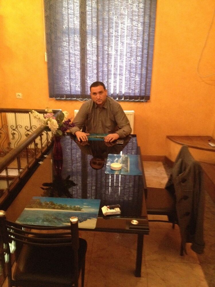  ,   Yusik, 44 ,   ,   , c 