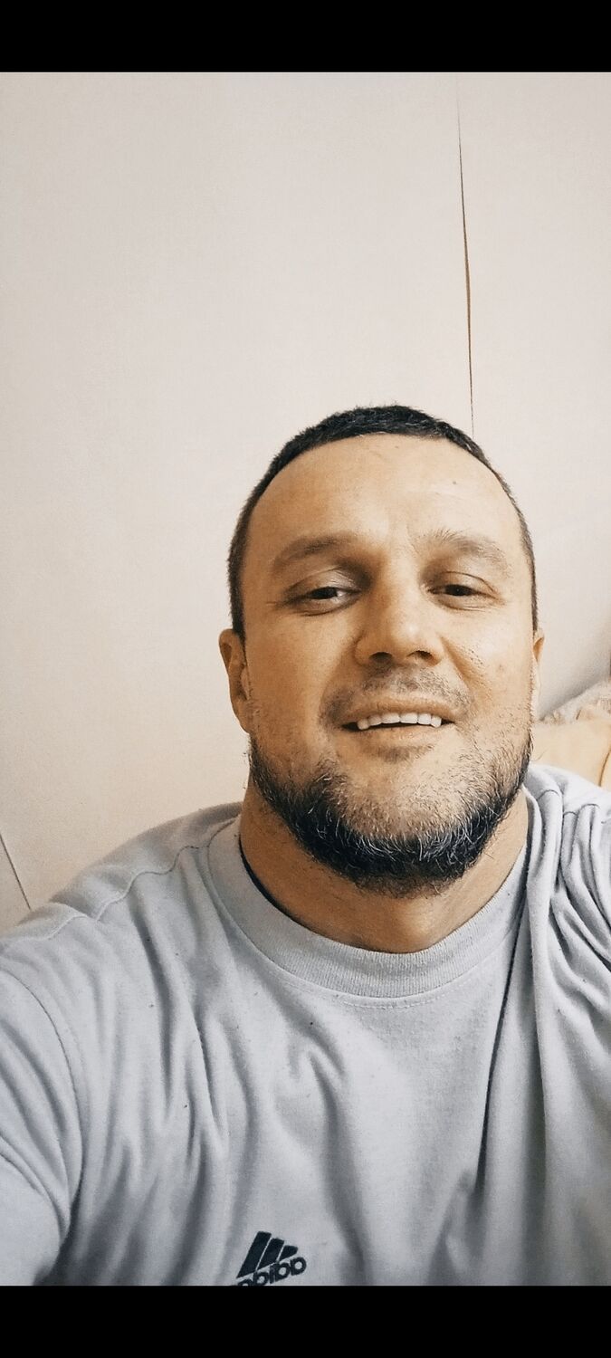  33787618  Dim On, 46 ,    -