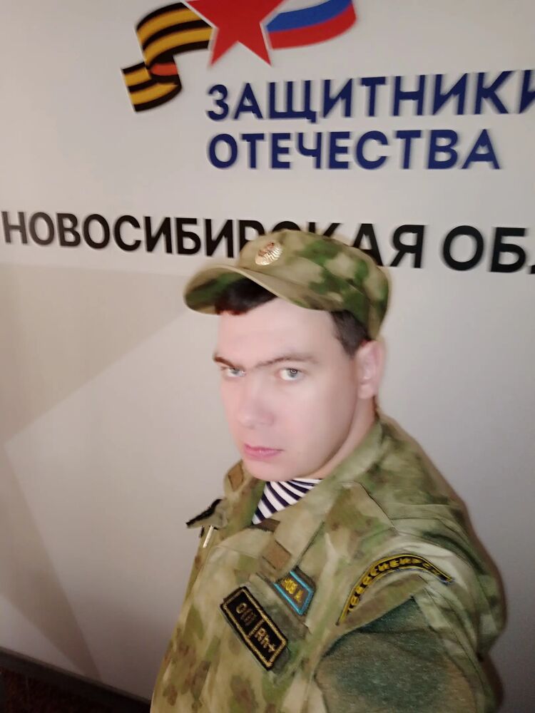  38952428  , 37 ,    