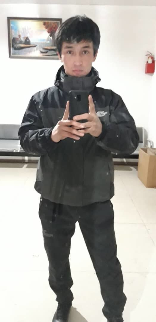  18927338  , 32 ,    