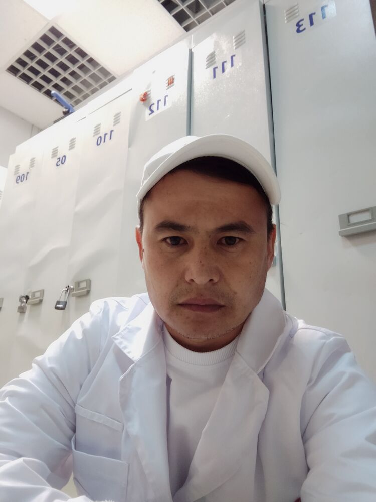  ,   Husanboy, 42 ,  