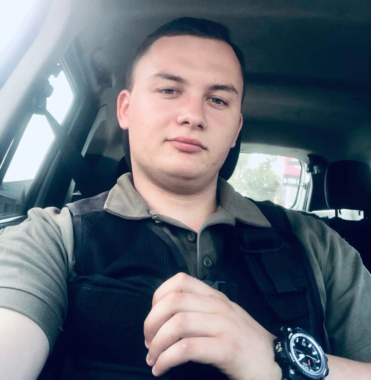  48183118  , 22 ,    