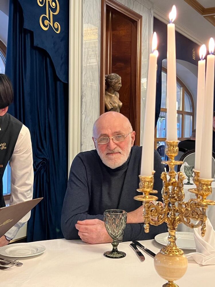  43242228  , 55 ,    -