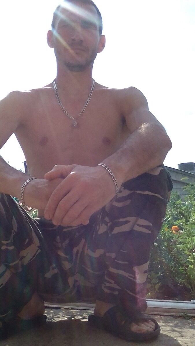  17750768  , 42 ,    