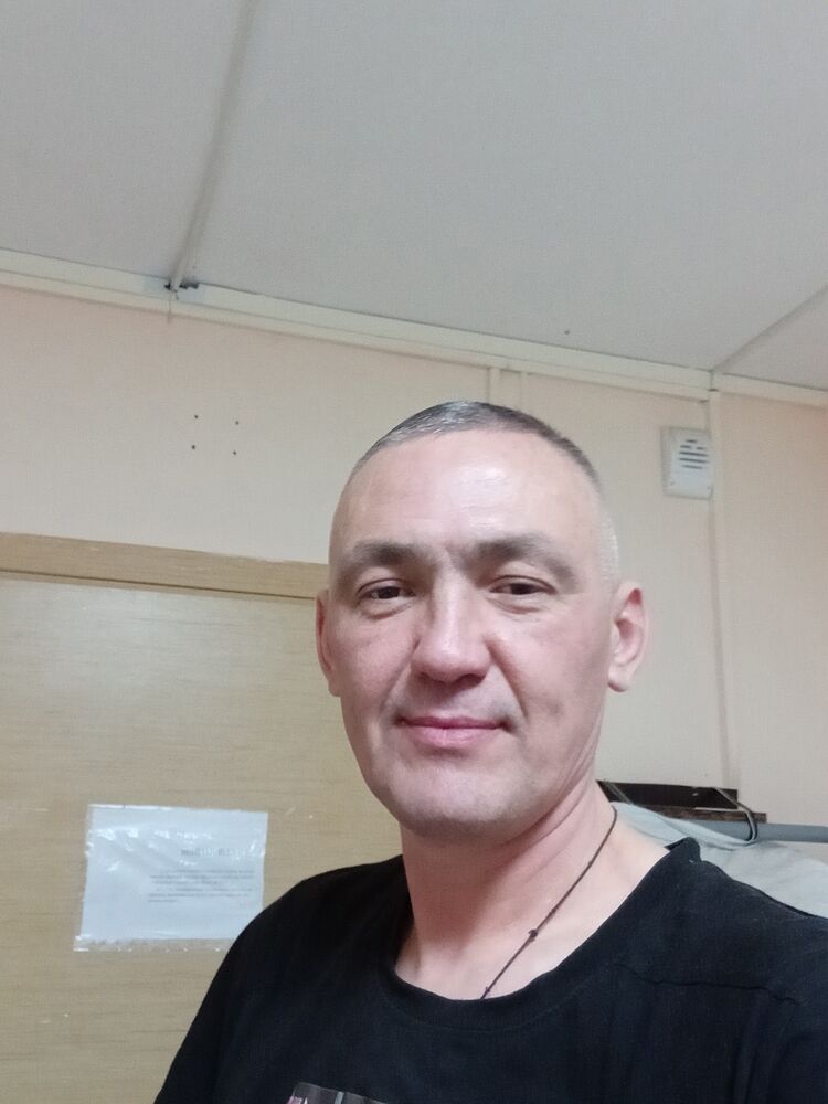  49589688  , 46 ,    