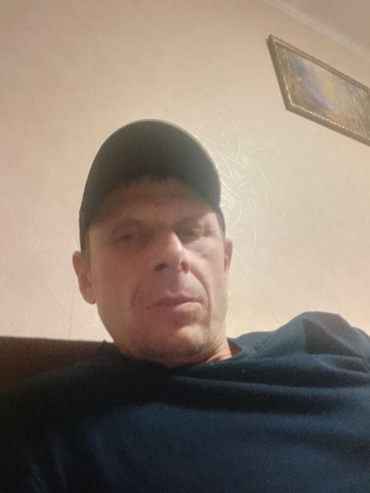  48235718  , 42 ,    
