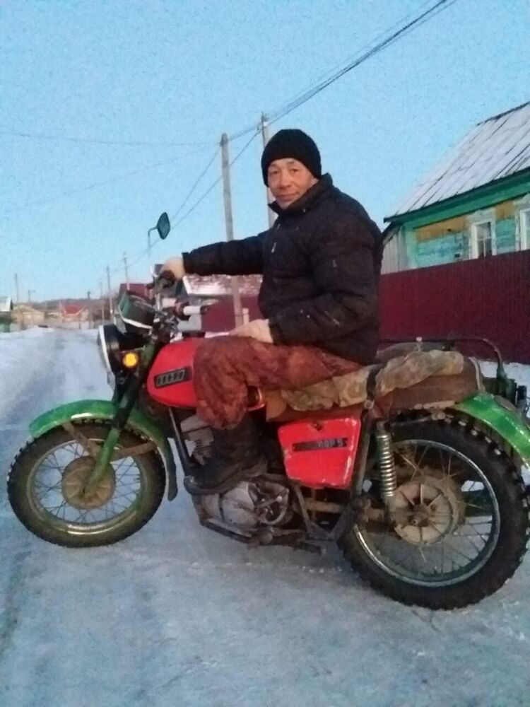  30203378  , 48 ,    