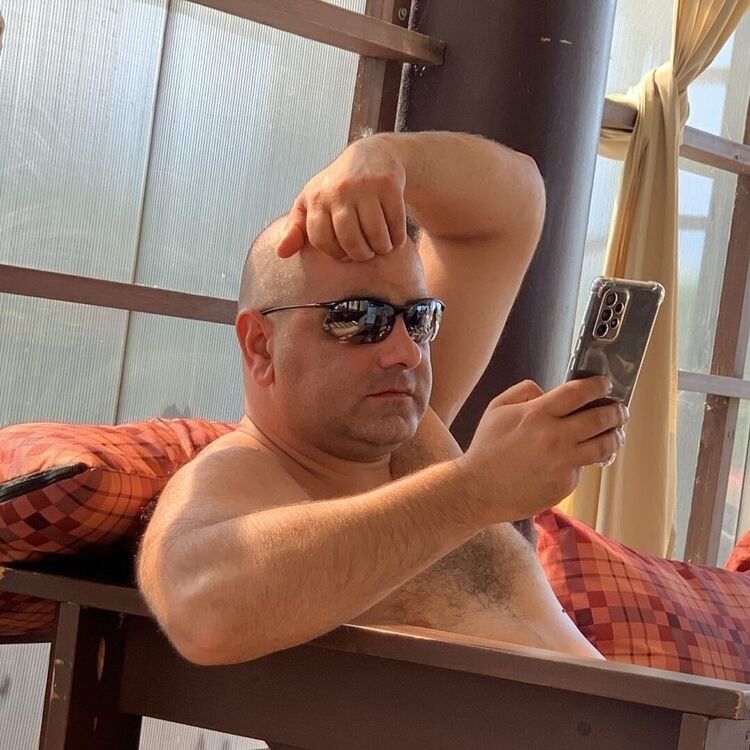  40417508  , 35 ,    