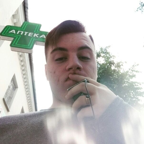 28129548  Gevorg, 27 ,    -