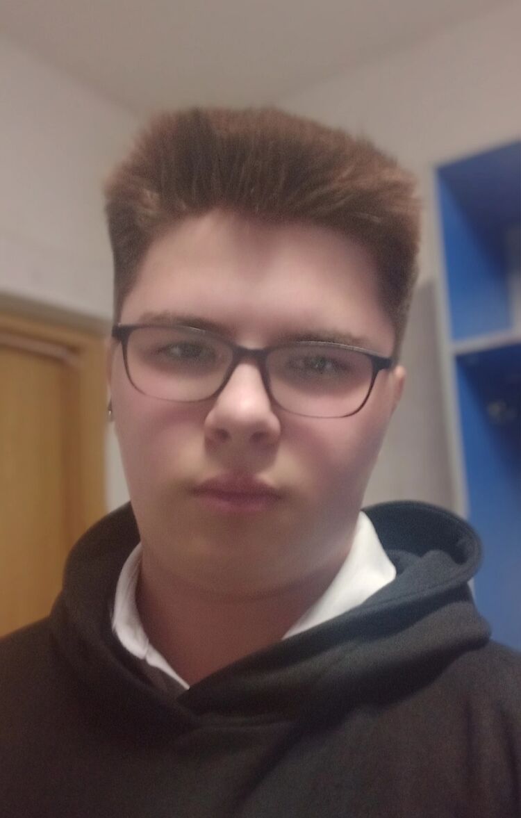  38916128  , 21 ,    