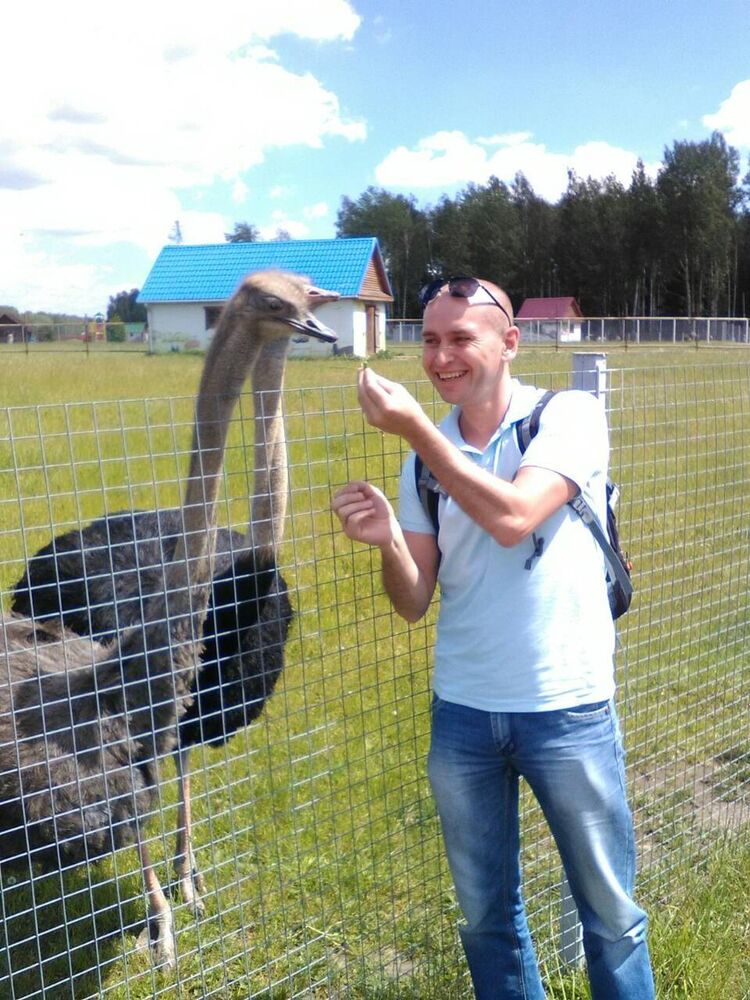  ,   Wadfred, 45 ,   