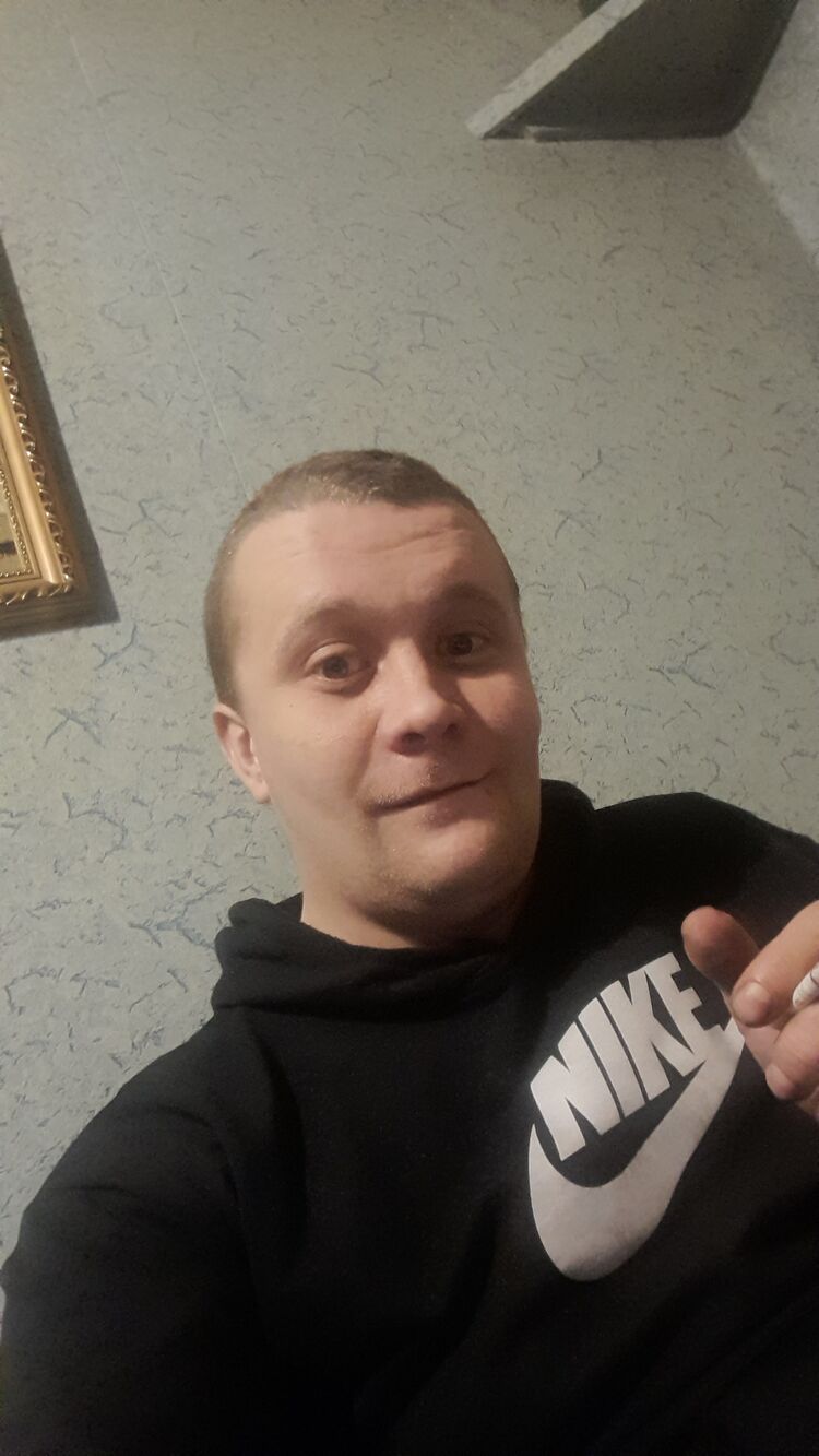  40714708  , 32 ,     