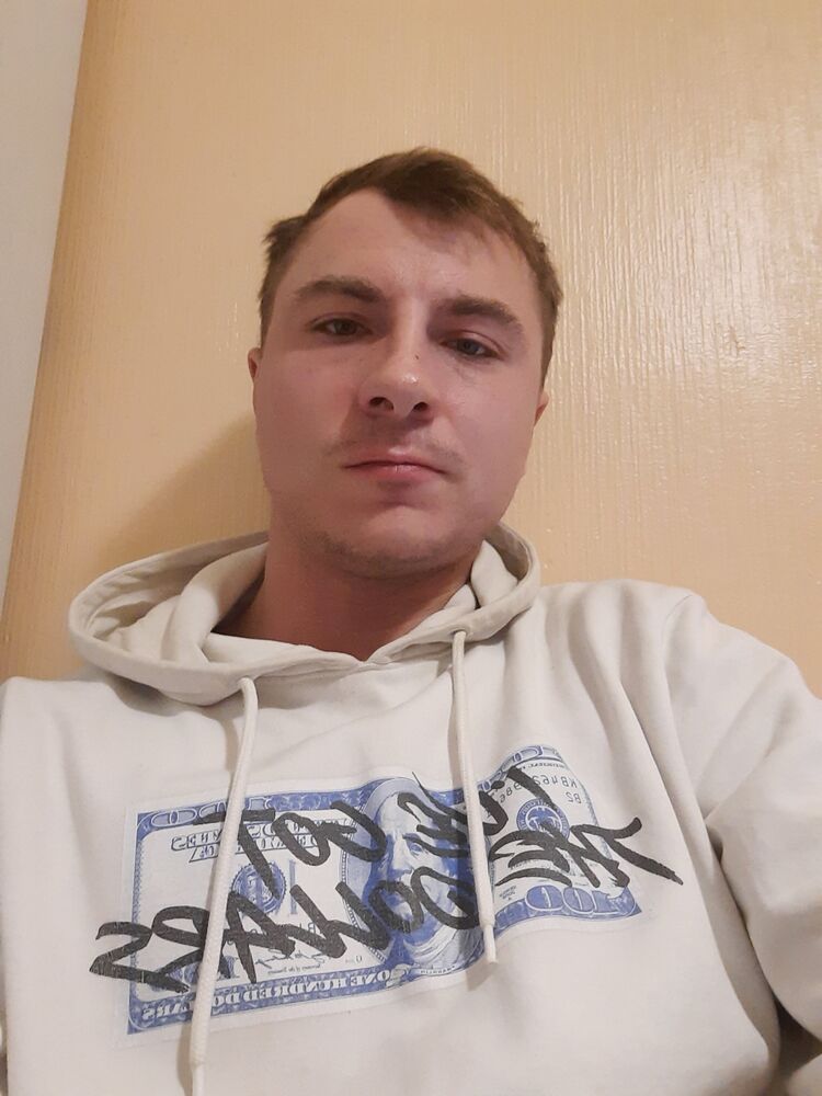  ,   Andy, 32 ,   ,   
