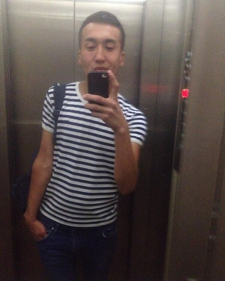 ���� 8826818 ������� �����, 32 ����, ���� ���������� � ������