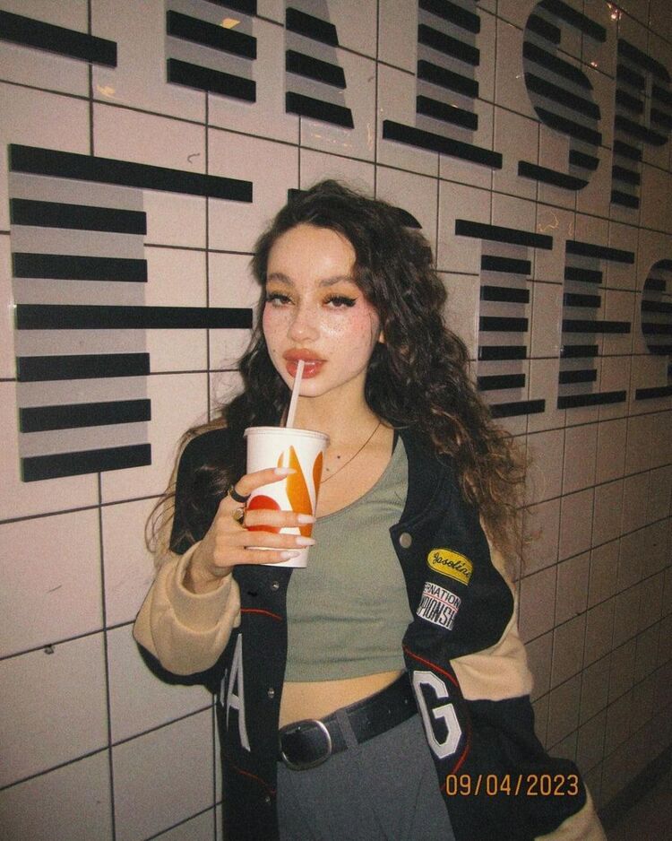 ���� 37207938 ������� �������, 23 ����, ���� ���������� � �����-����������