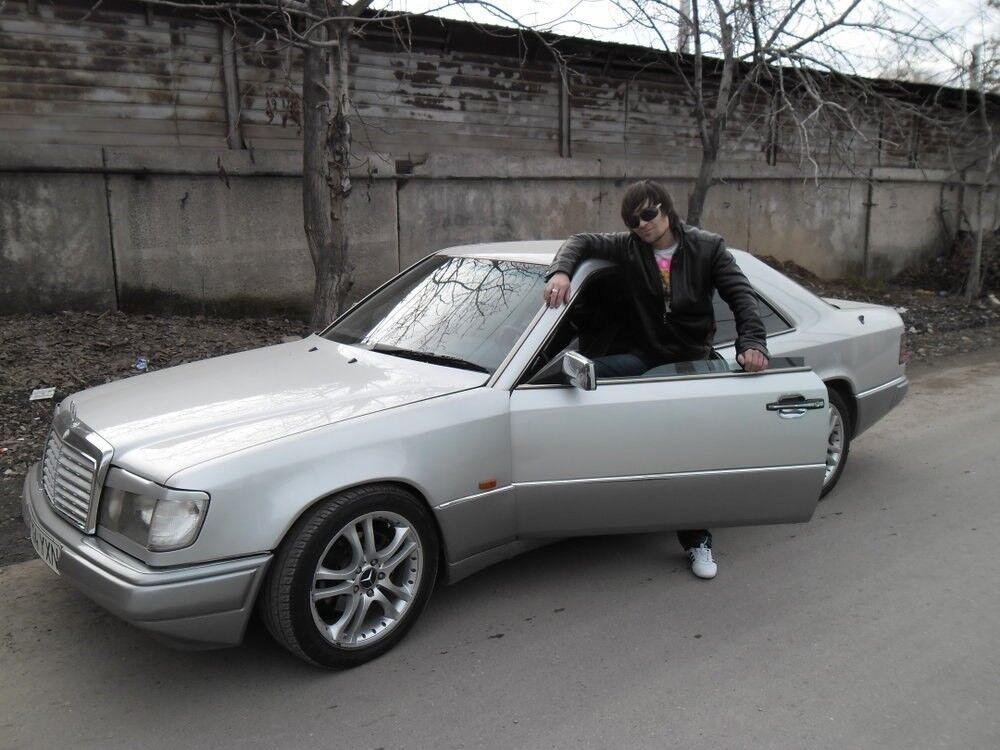  ,   Valet, 42 ,   