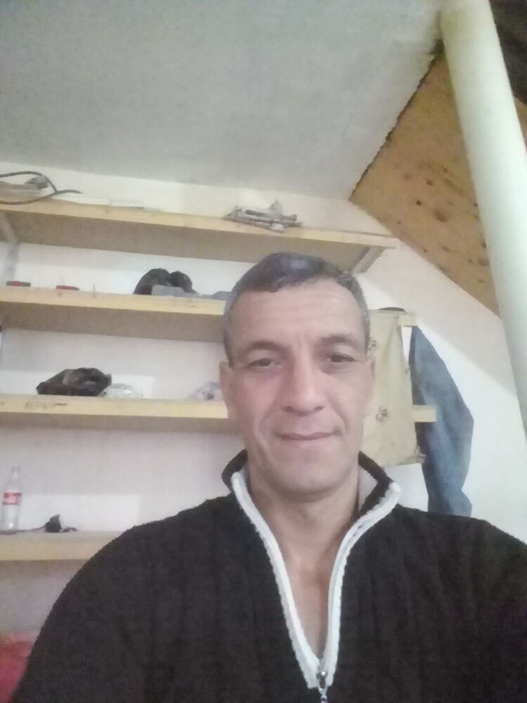  35707848  , 47 ,    