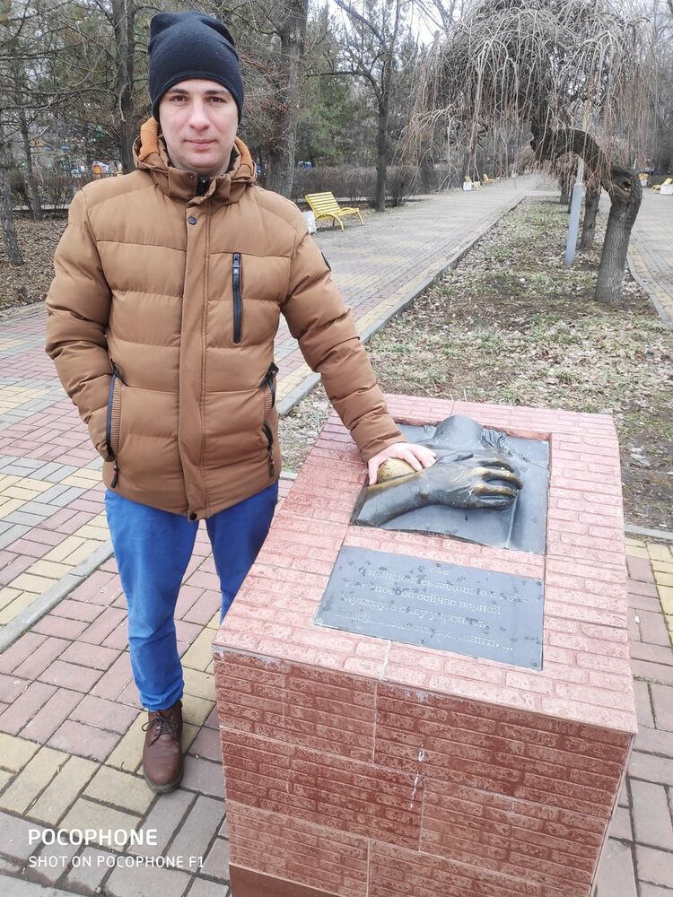  16107698  Evgeny, 38 ,    