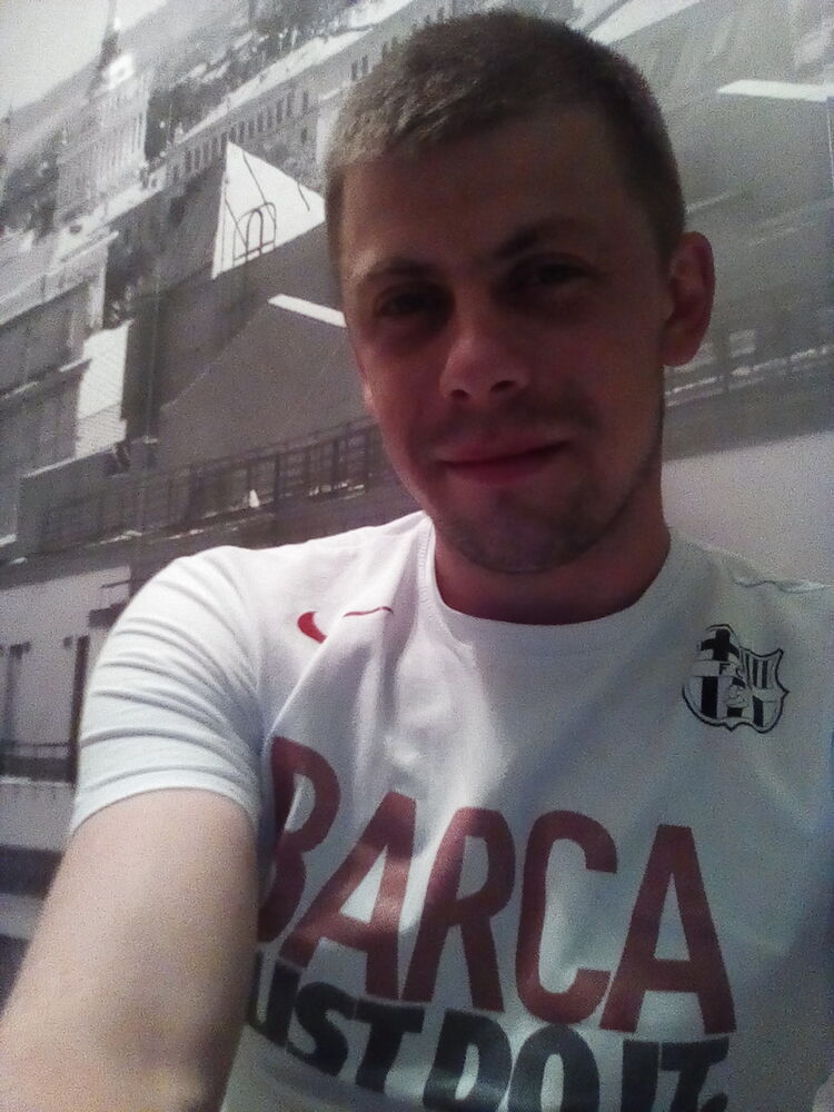  10218238  Alex, 38 ,    