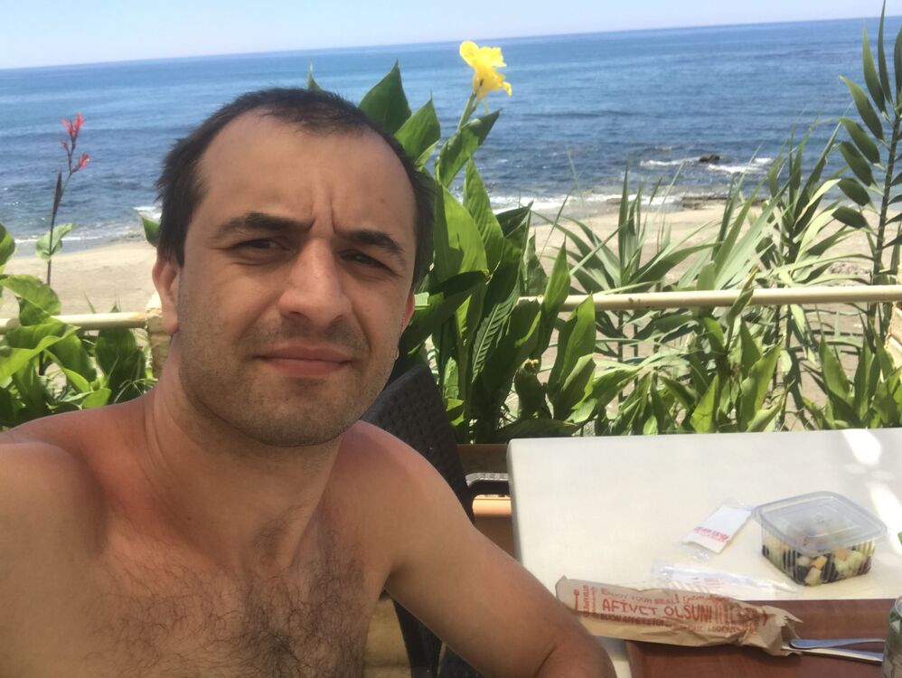  48777948  , 42 ,    -