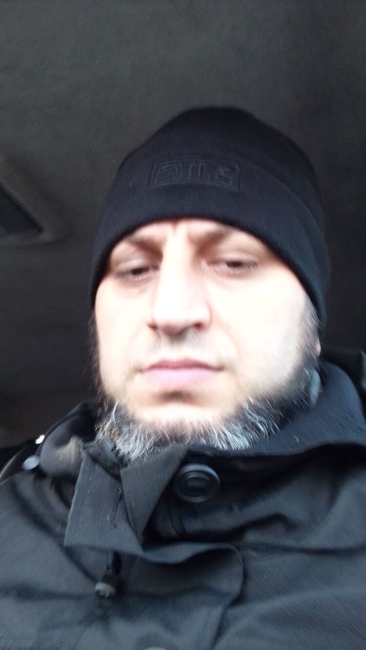  31383818  , 44 ,    