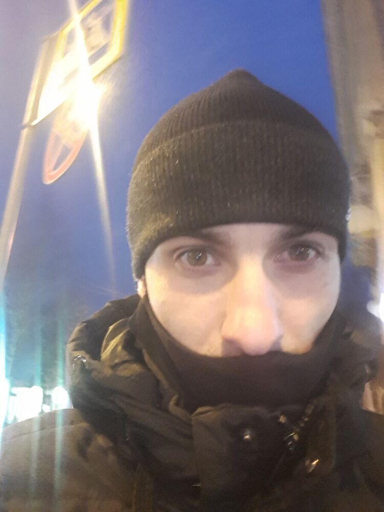  ,   Rich, 37 ,   ,   