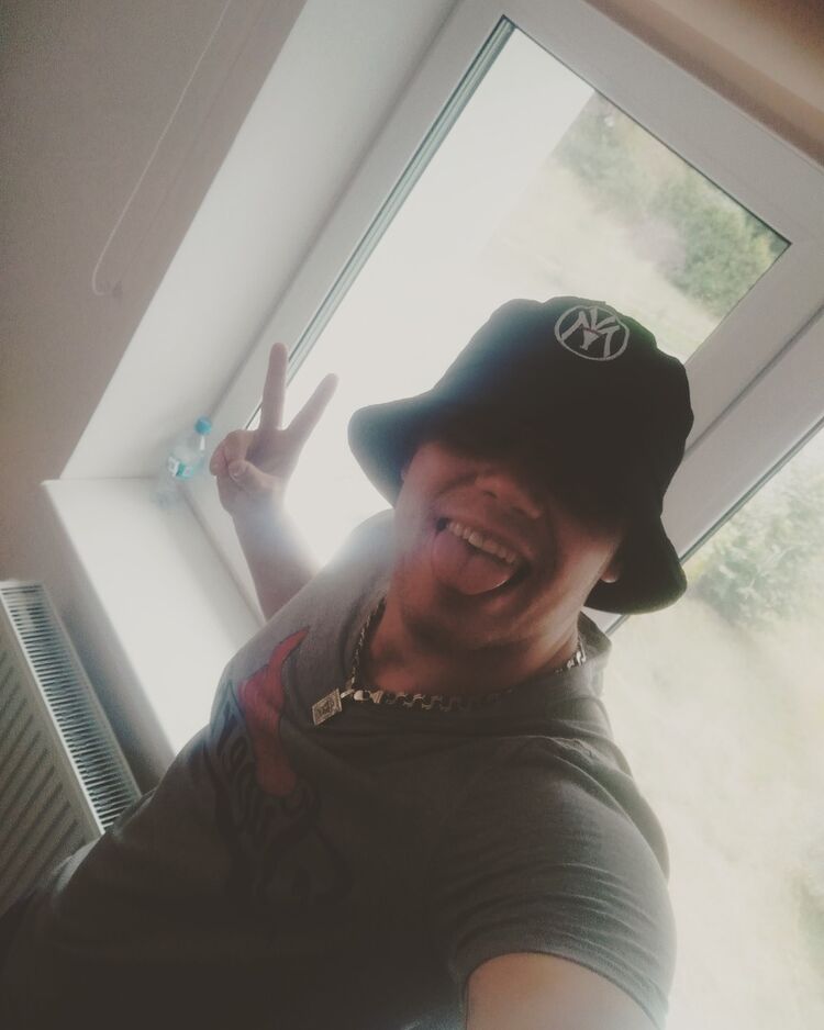   ,   Daniel, 29 ,   ,   , c 