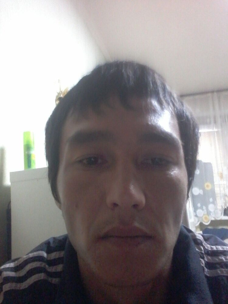  10678668  Ravshan, 40 ,    