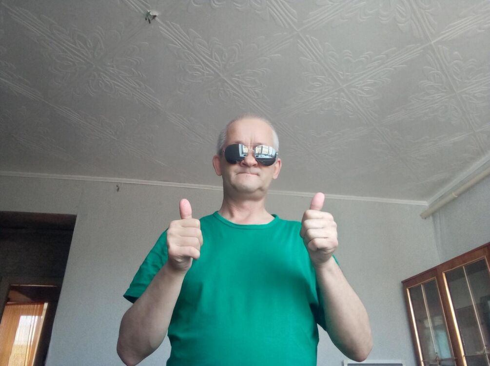 36697348  , 53 ,    
