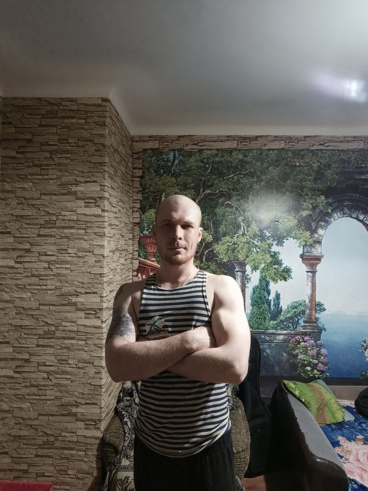  ,   Vadim, 35 ,   ,   