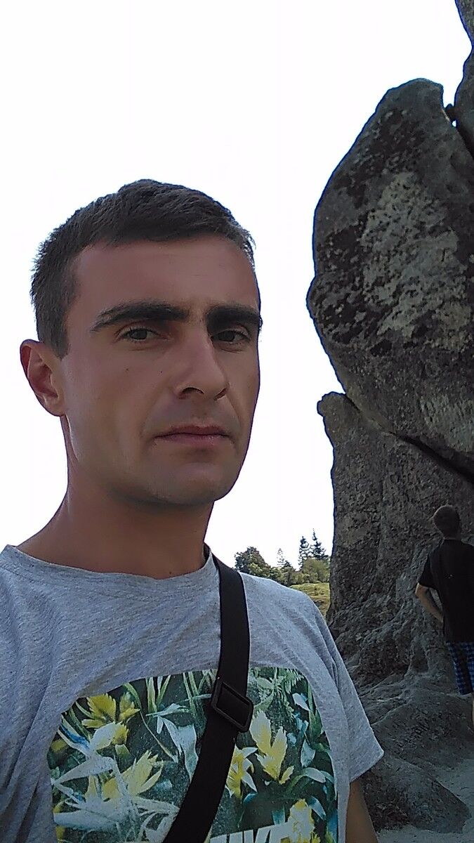  18357828  Dmitriy, 34 ,    