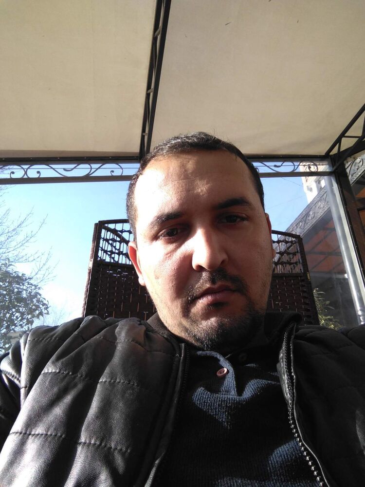  31413858  Javlonbek, 35 ,    