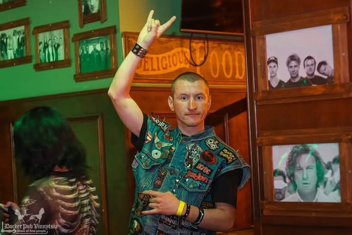  51957358  Olig, 35 ,    