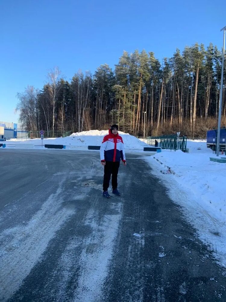  50197098  Grigory, 25 ,    