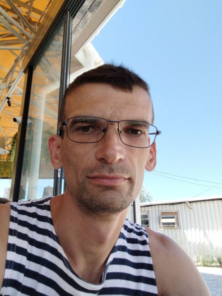  48217359  , 36 ,    