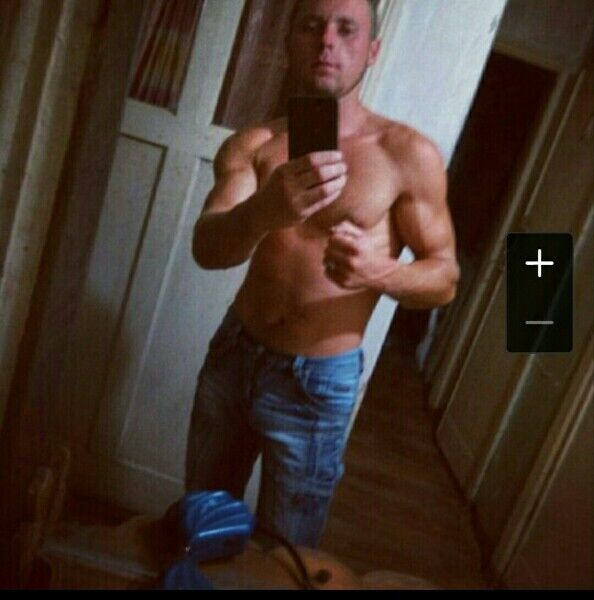  22984938  , 35 ,    