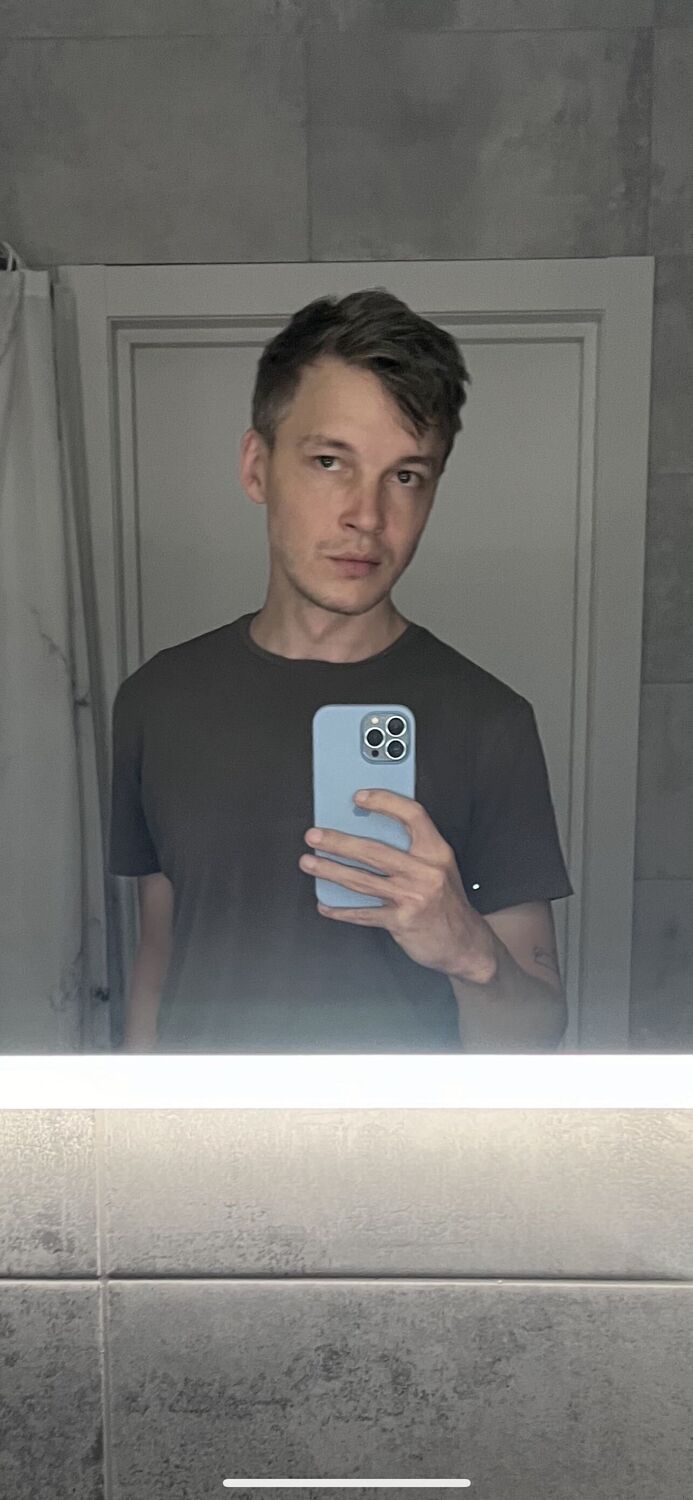  ,   Ilya, 28 ,   ,   