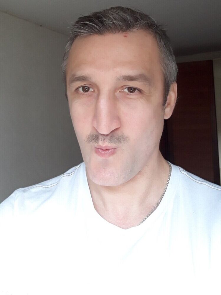  20931328  Sergej, 49 ,    Frankfurt Am Main