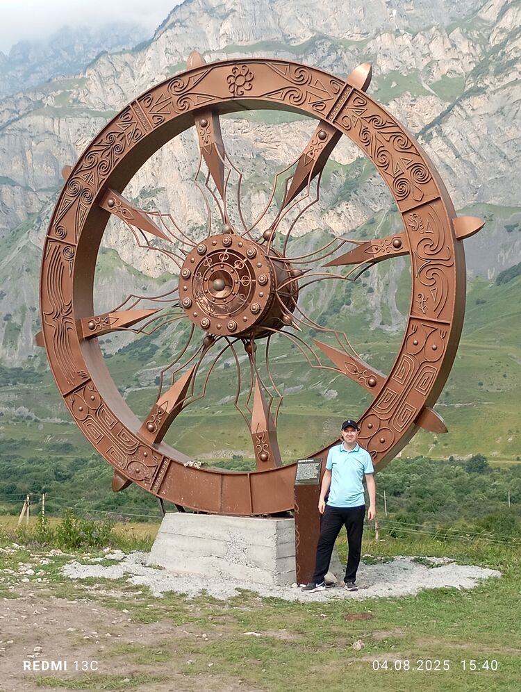  52983558  , 39 ,    