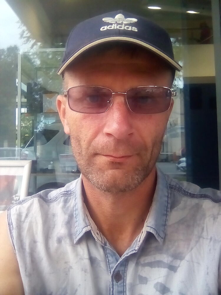  ,   Aleks, 49 ,   ,   , c 