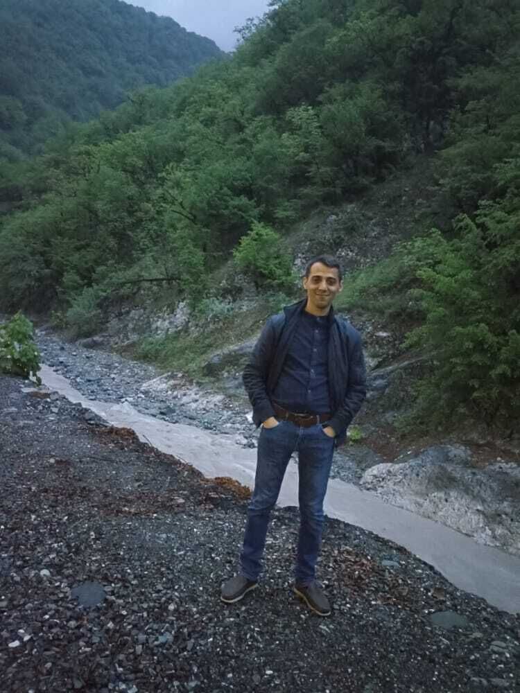  26563888  Sakit, 39 ,    