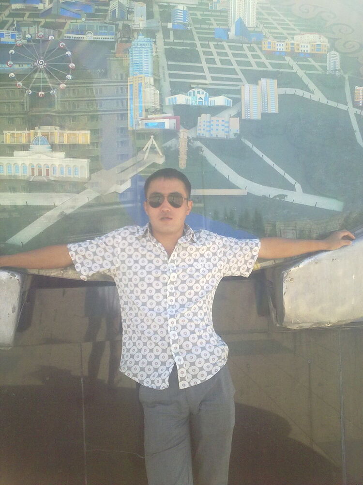  5853788  Janhik, 40 ,    