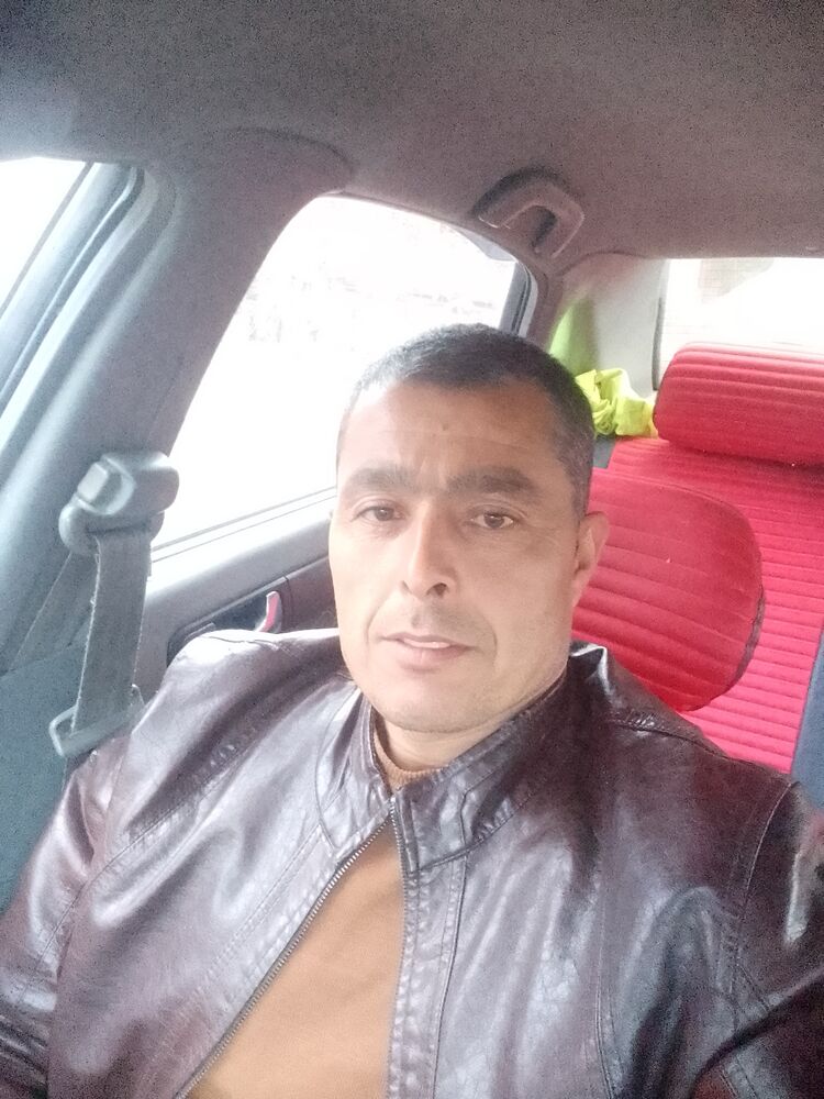  46656698  Ali, 39 ,    